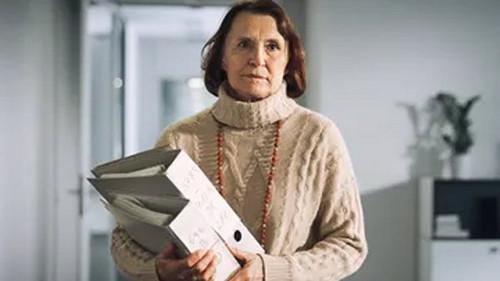 Other People's Money Season 1 Episode 4 - Episode 4