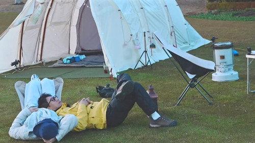 undefined Season 1 Episode 648 - Perfect Time for Camping (and Play Ttakji!) (2)