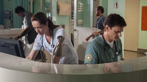 Saving Bea Season 2 Episode 14 - Make Peace