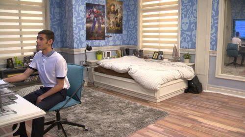 Mishpaha Sholetet Season 1 Episode 19 - Episode 19