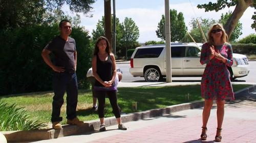 Storage Wars Season 8 Episode 13 - Lock, Stock and One Smoking Darrell