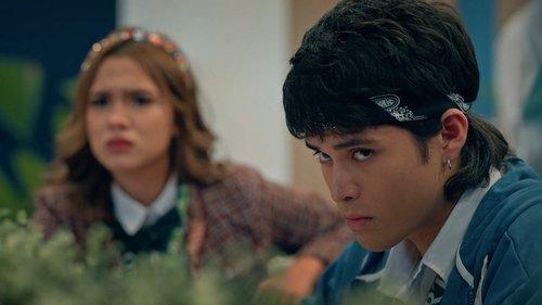 Senior High Season 1 Episode 19 - Stealth