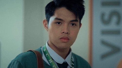 Senior High Season 1 Episode 4 - Connections