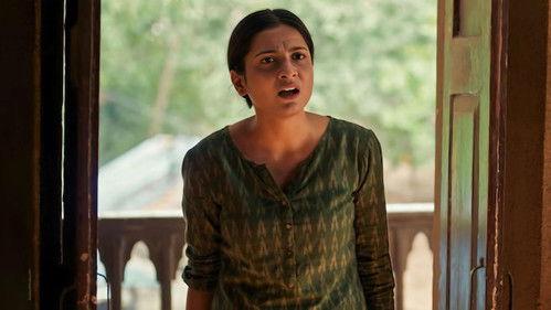 13th: Some Lessons Aren't Taught in Classrooms Season 1 Episode 5 - Handshake