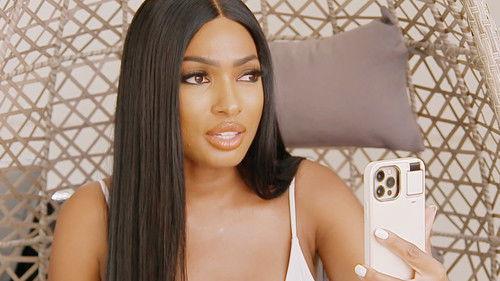 The Real Housewives of Dubai Season 1 Episode 7 - Meet the Carrallos