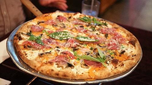The Pizza Show Season 2 Episode 5 - Obsession with Pizza