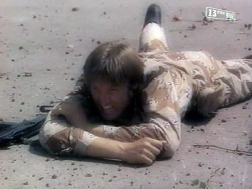 Scarecrow and Mrs. King Season 3 Episode 2 - We're Off to See the Wizard