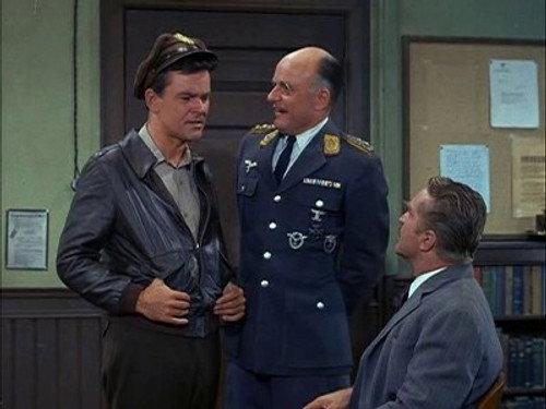 Hogan's Heroes Season 3 Episode 7 - How to Win Friends and Influence  Nazis
