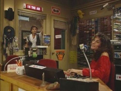 Full House Season 6 Episode 4 - Radio Days