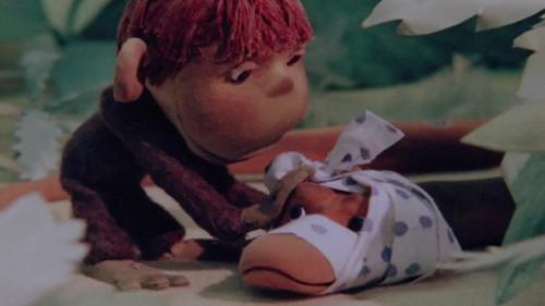 38 Parrots Season 1 Episode 3 - The Boa Got Sick