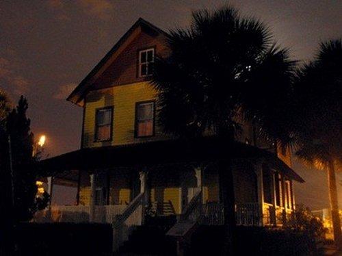 Ghost Adventures Season 1 Episode 4 - Riddle House