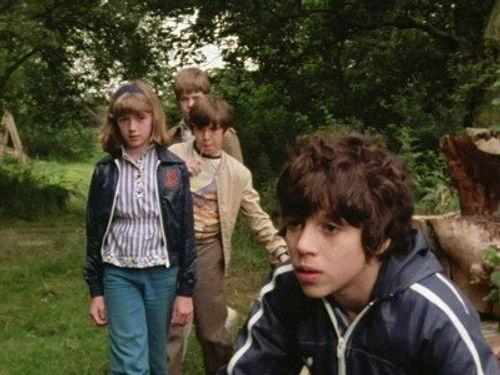 The Famous Five Season 1 Episode 3 - Five Go Adventuring Again