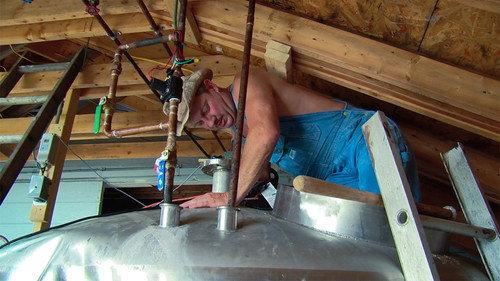 Moonshiners Season 4 Episode 12 - Bootleg or Bust