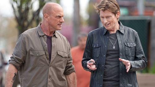 Law & Order: Organized Crime Season 2 Episode 21 - Streets Is Watching