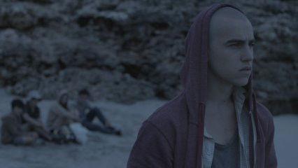 Polseres vermelles Season 2 Episode 15 - Life Capsule XV