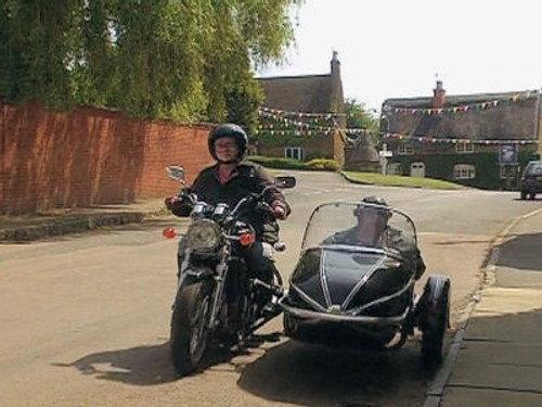 Two Fat Ladies Season 1 Episode 4 - Cakes and Baking