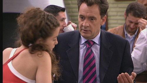 Mis adorables vecinos Season 4 Episode 18 - Episode 18