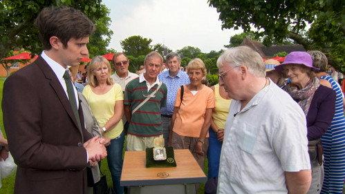 Antiques Roadshow Season 39 Episode 8 - Baddesley Clinton 1