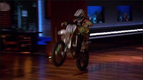 Shark Tank Season 7 Episode 8 - Week 8: AfreSHeet, Unshrinkit, Grip Clean, PolarPro, and Sharks at the White House