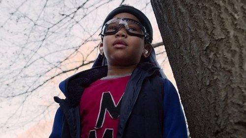 Raising Dion Season 2 Episode 1 - ISSUE #201: A Hero Returns