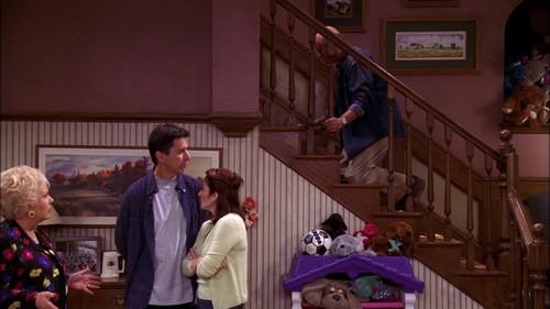 Everybody Loves Raymond Season 6 Episode 6 - Frank Goes Downstairs