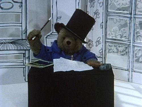 Paddington Bear Season 1 Episode 10 - A Disappearing Trick