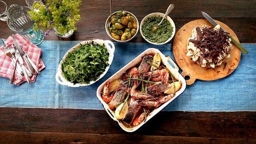 Jamie's 30-Minute Meals Season 1 Episode 11 - Fish Tray Bake