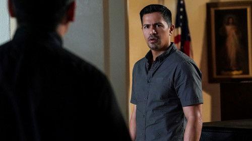 Magnum P.I. Season 2 Episode 17 - The Night Has Eyes