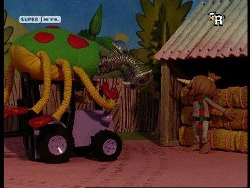 Bob the Builder Season 9 Episode 13 - Trix and the Bug