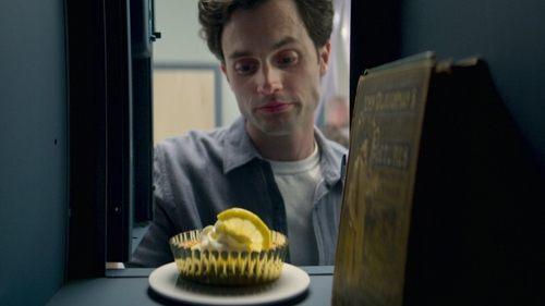 You Season 2 Episode 3 - What Are Friends For?