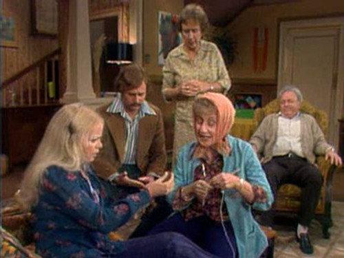 All in the Family Season 6 Episode 5 - Mike's Pains