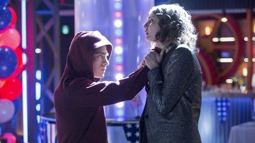 Arrow Season 2 Episode 20 - Seeing Red