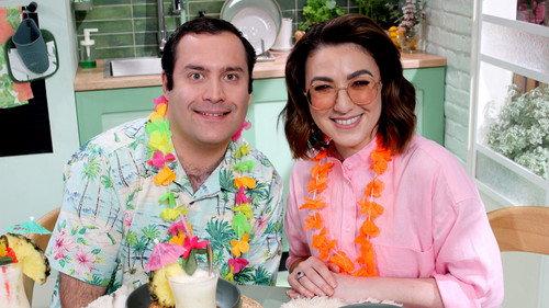 A Bite to Eat with Alice Season 1 Episode 16 - Michael Theo
