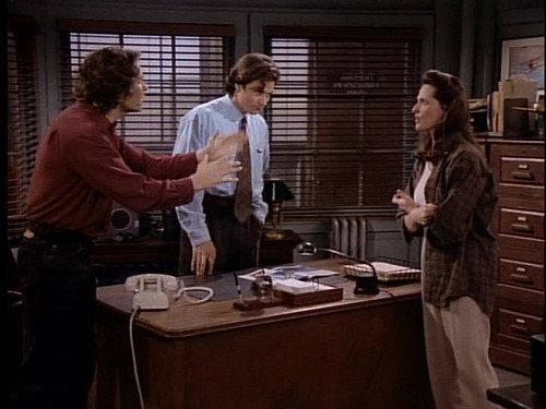 Wings Season 6 Episode 17 - Remembrance of Flings Past (2)