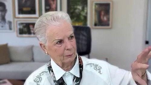 A Captain's Log Season 5 Episode 25 - Julie Ann Johnson; Stuntwoman, Charlie's Angeles, Hollywood stunts plus a single 1960's Star Trek experience