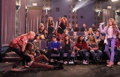 Jessie Season 2 Episode 15 - Kids Don't Wanna Be Shunned