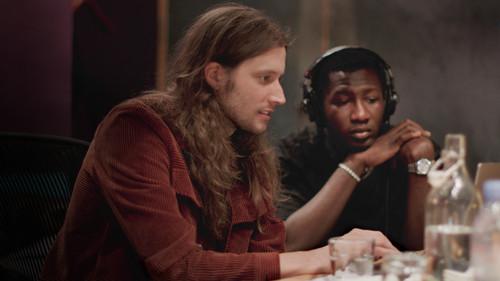 undefined Season 1 Episode 3 - London: Bring It Home