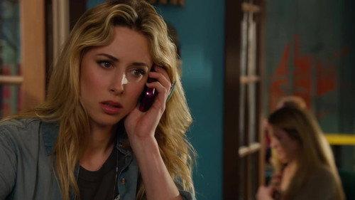 90210 Season 4 Episode 18 - Blood Is Thicker Than Mud