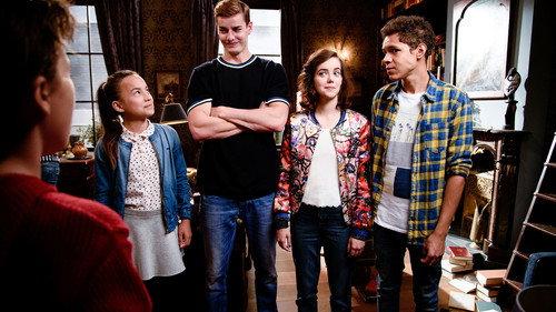Hunter Street Season 1 Episode 1 - The New Hunter