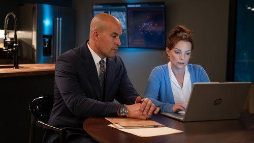 9-1-1: Nashville Season 1 Episode 16 - Love to Death