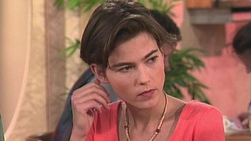 Hélène et les Garçons Season 1 Episode 25 - Une mission délicate