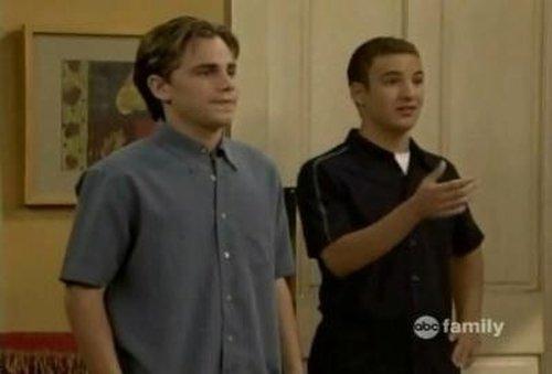 Boy Meets World Season 7 Episode 2 - For Love and Apartments