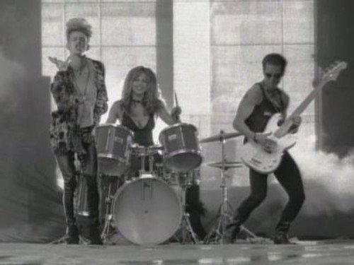 Weird Science Season 2 Episode 13 - Unplugged