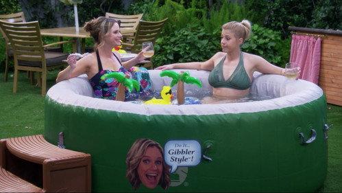 Fuller House Season 3 Episode 15 - Soul Sisters