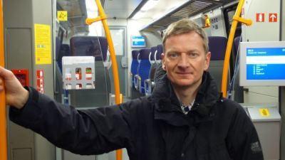 Background image for Unterwegs auf der Schiene (2)