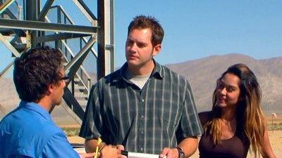 Fact or Faked: Paranormal Files Season 2 Episode 7 - UFO Crash Landing / Graveyard Ghost