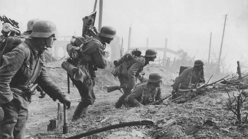 Stalingrad Season 1 Episode 1 - The Attack