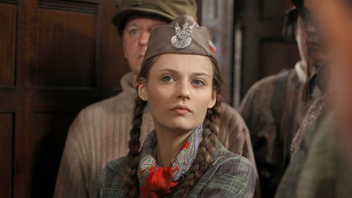 Days of Honor - Powstanie Season 1 Episode 6 - Girl with tulips
