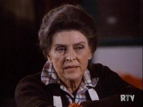 Ironside Season 3 Episode 14 - Dora