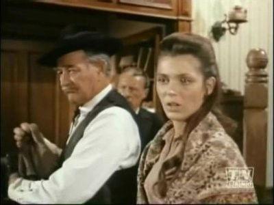 Gunsmoke Season 13 Episode 19 - Blood Money
